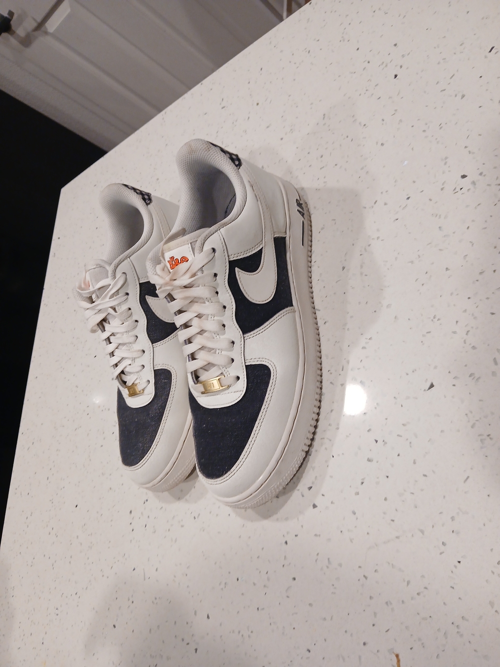 Size 9.5 - Nike Air Force 1 '07 Designed Fresh